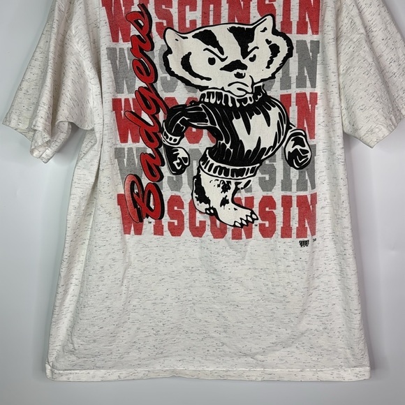 Vintage Delta Wisconsin Badgers Graphic Print Tshirt Size XXL 90s - Picture 3 of 8